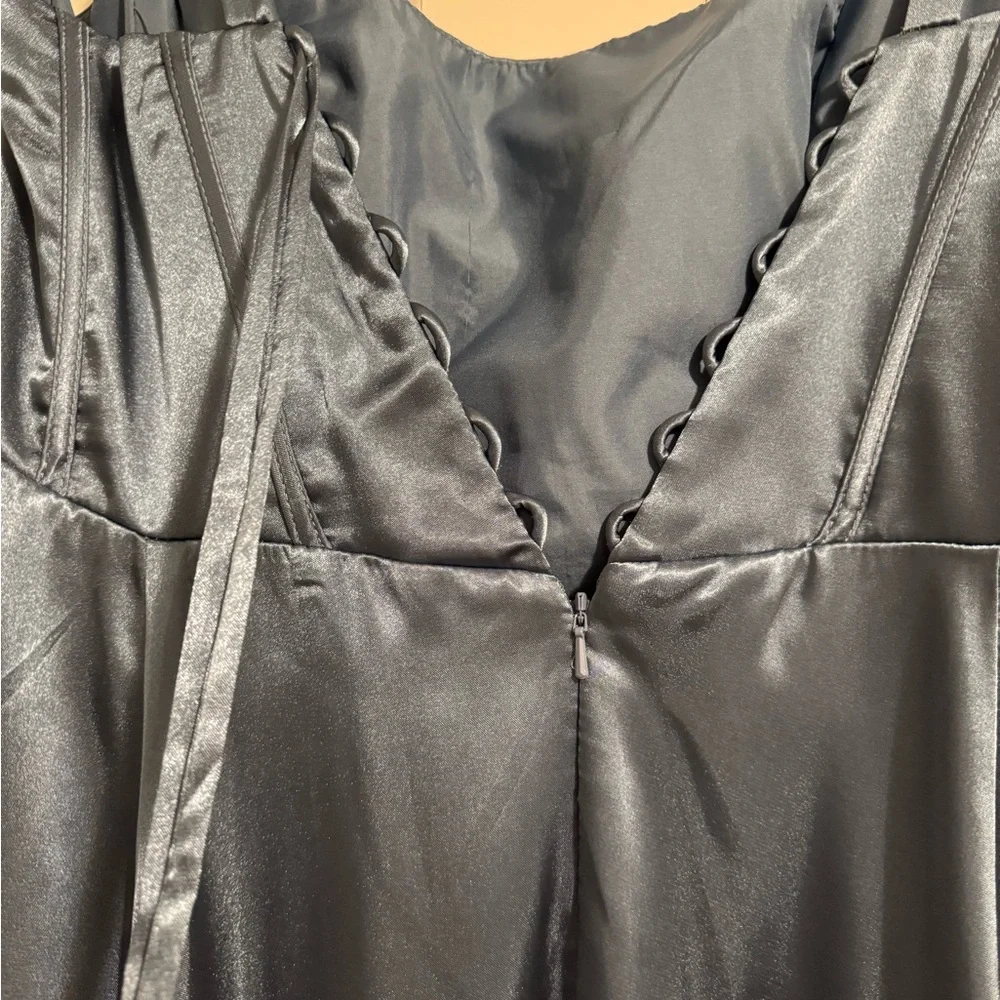 David's Bridal GALINA SIGNATURE
Charmeuse Basque Waist Tank Dress - Picture 5 of 11